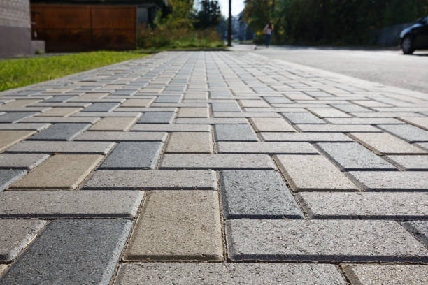 Best Brick Driveway Pavers  in Clinton, UT